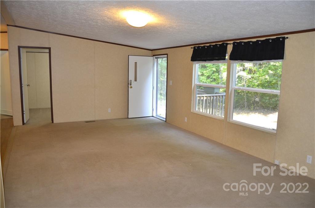 190 Bethany Church Road Fairview, NC 28730 - Photo 4 of 39 Gallery Image 4