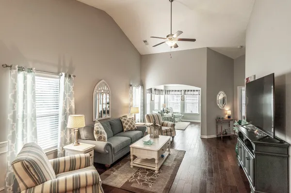 $349,900 | 395 Devon Chase Hill, Unit 3501, Gallatin, TN 37066