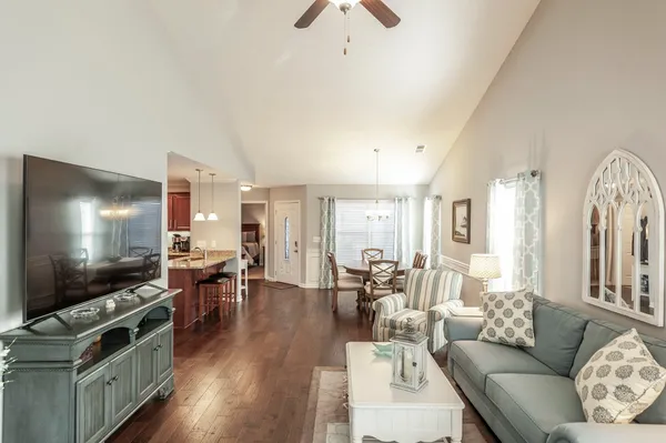 $349,900 | 395 Devon Chase Hill, Unit 3501, Gallatin, TN 37066