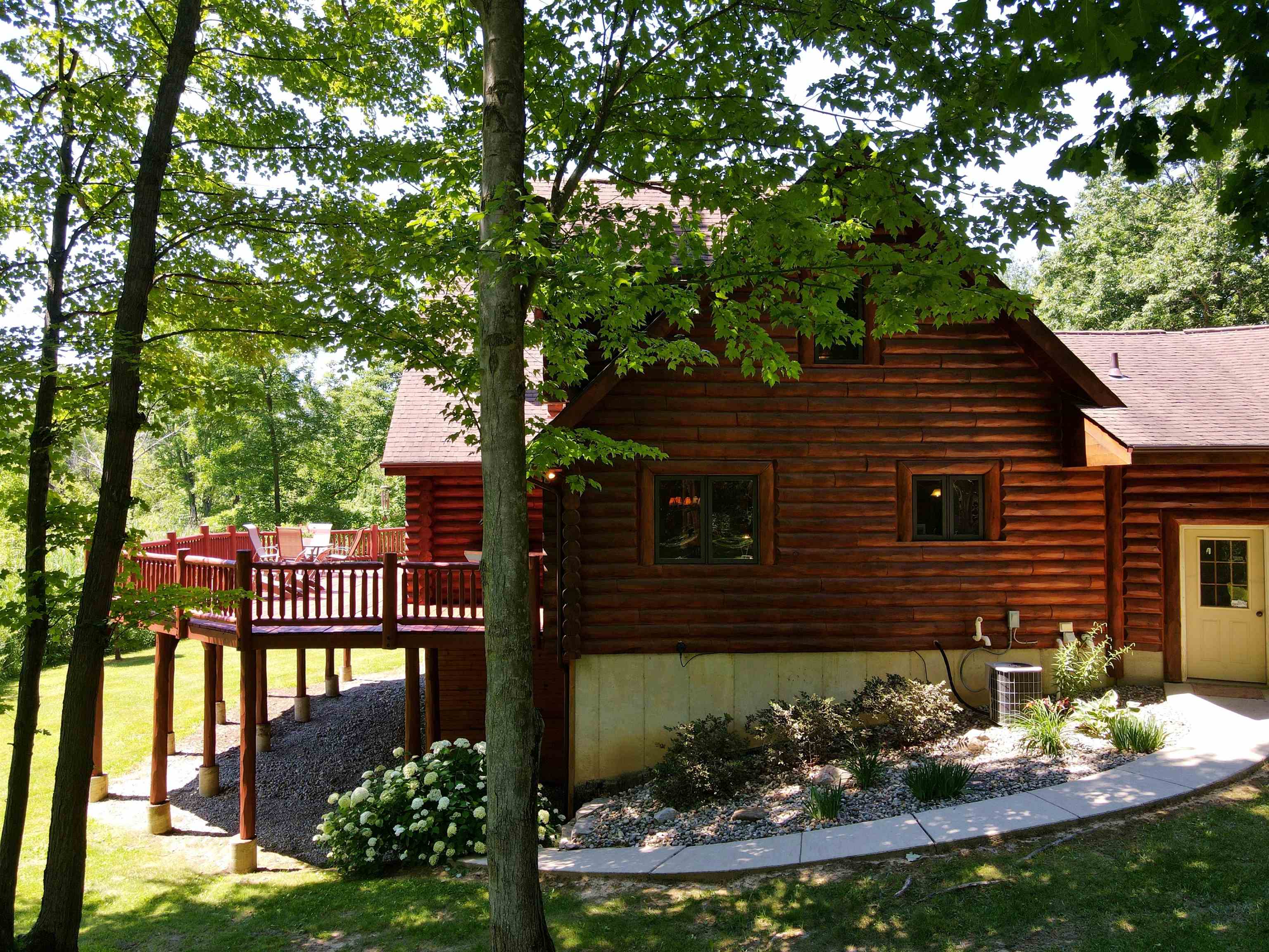 5777 Conrad Road Mayville, MI 48744 - Photo 4 of 51 1948005-41b61f4c-7c29-423a-ba64-e1a94d8de462.JPG