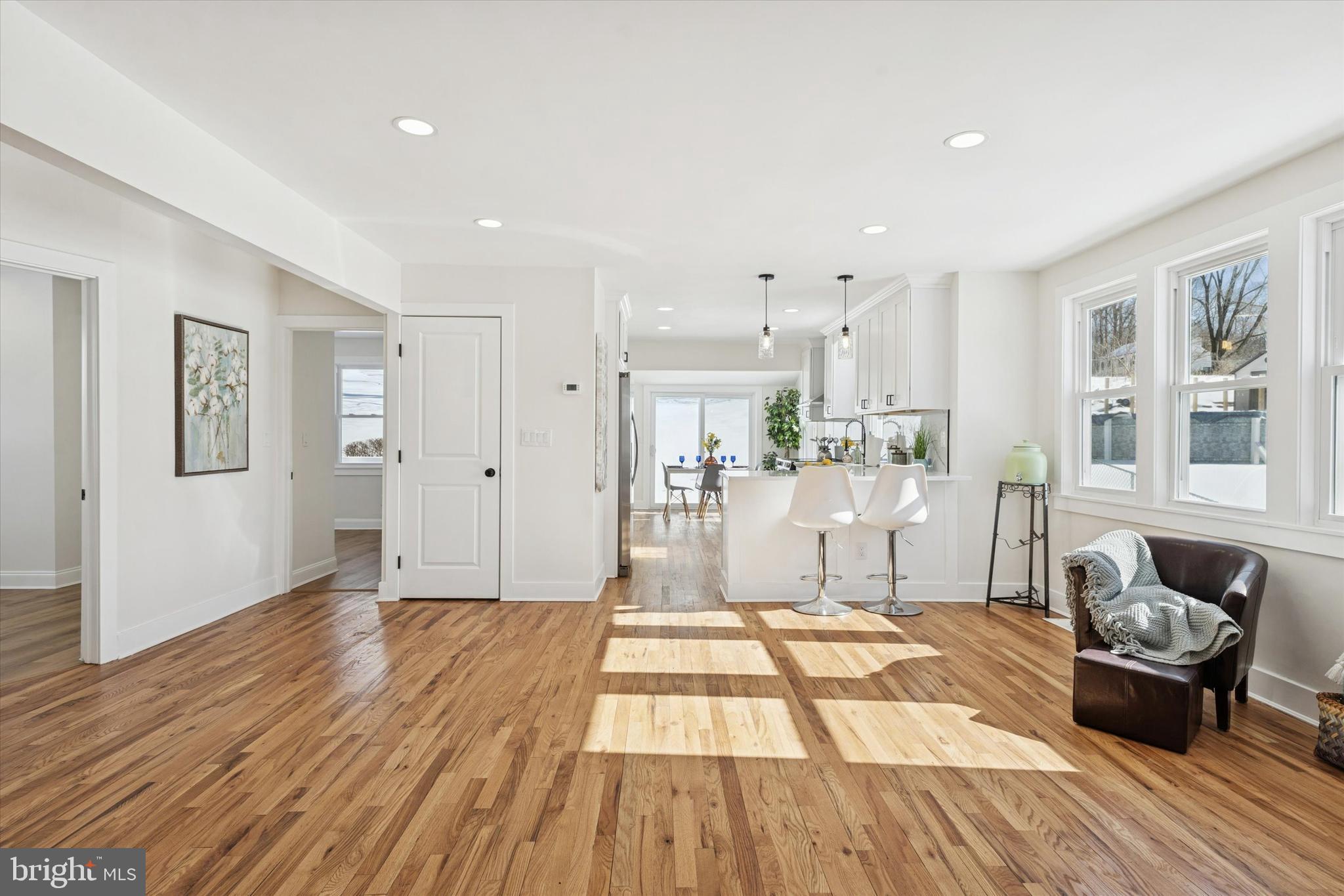 624 Convent Road Aston, PA 19014 - Photo 8 of 26 a living room with furniture and a wooden floor