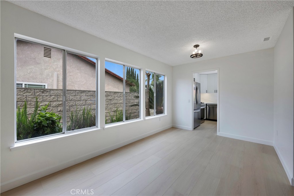 2845 Roncador Place Riverside, CA 92503 - Photo 13 of 65