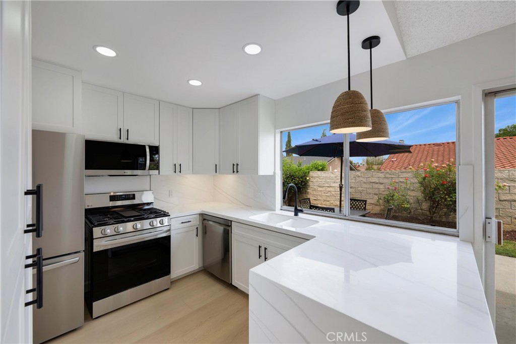 2845 Roncador Place Riverside, CA 92503 - Photo 23 of 65