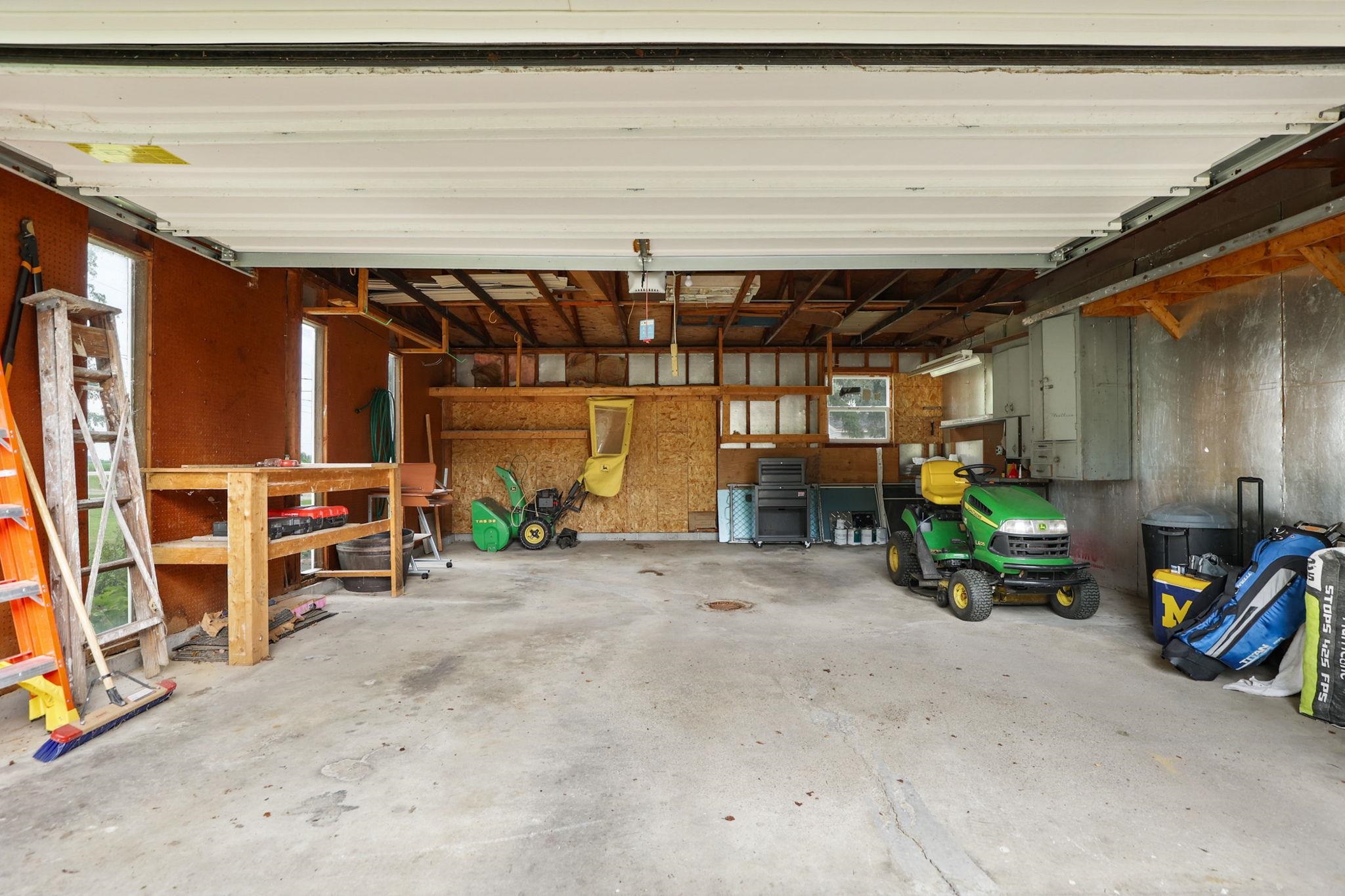 12757 Holland Road Frankenmuth, MI 48734 - Photo 30 of 42 Gallery Image 30