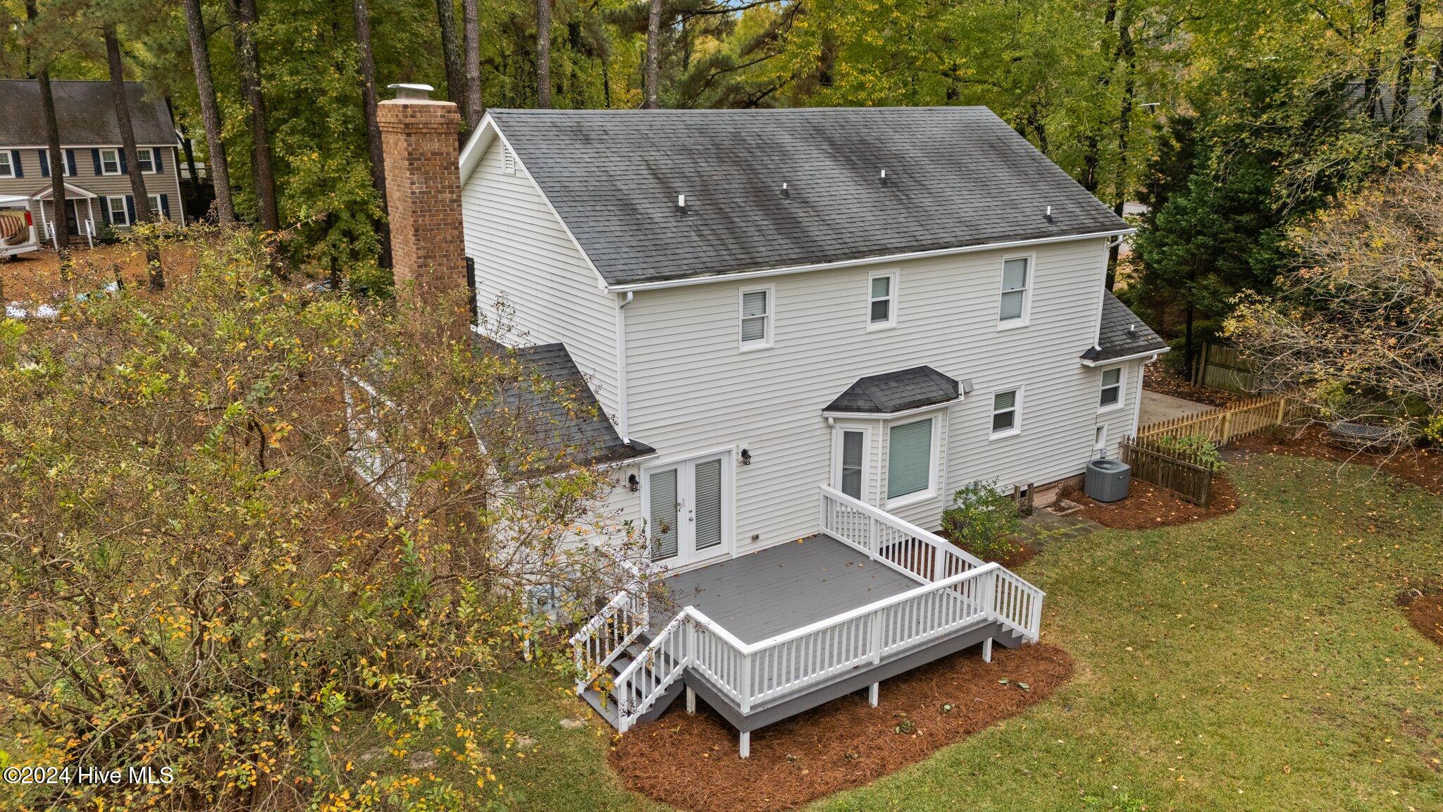 606 Winstead Road Greenville, NC 27834 - Photo 42 of 53 42-web-or-mls-DJI_20241115124317_0553_D