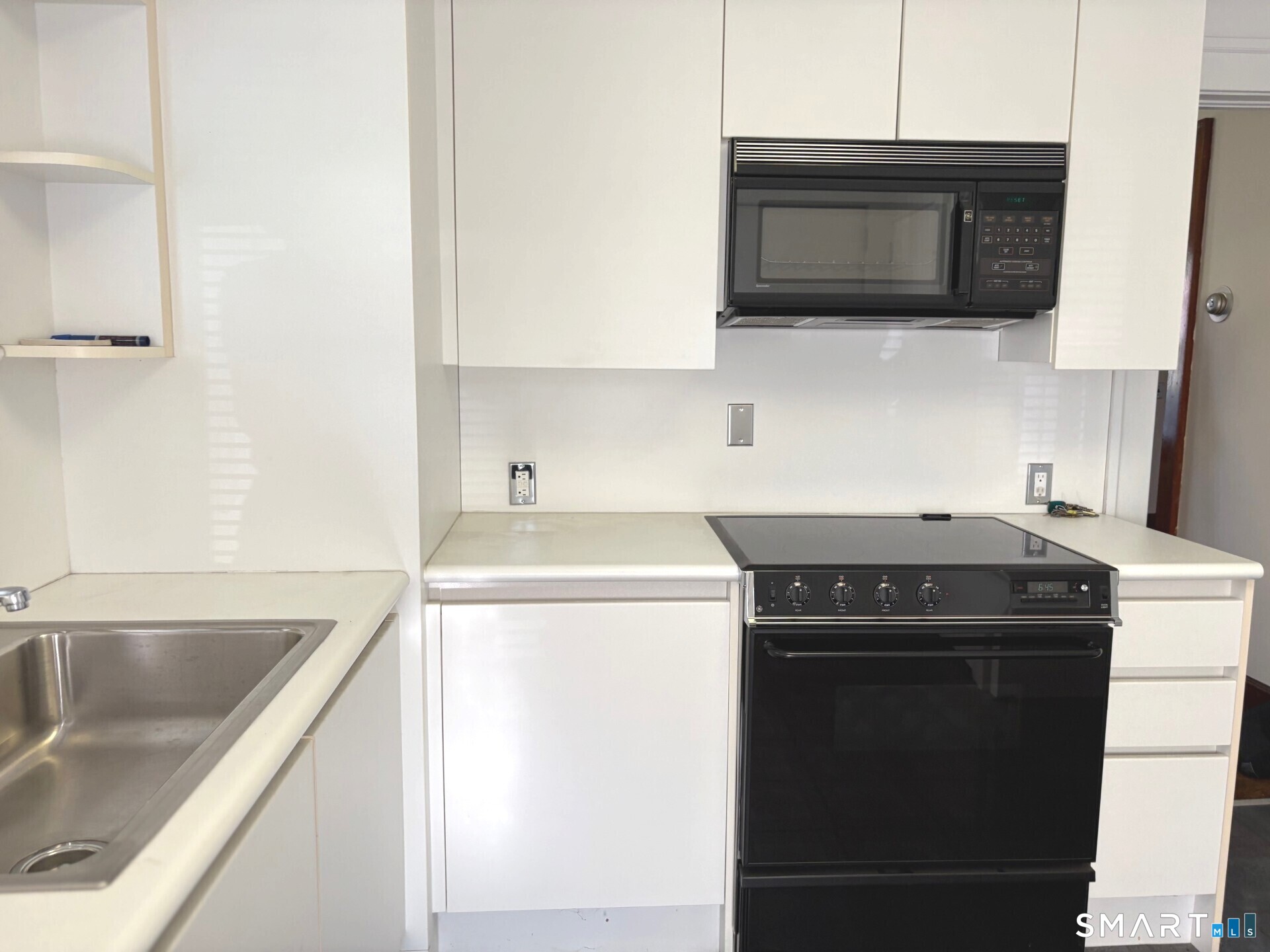 30 Wooster Hts Road Danbury, CT 06810 - Photo 4 of 14