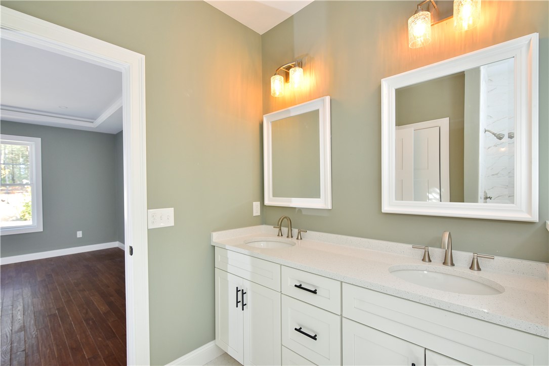 27 Sunset Lk Circle Coventry, RI 02816 - Photo 19 of 31