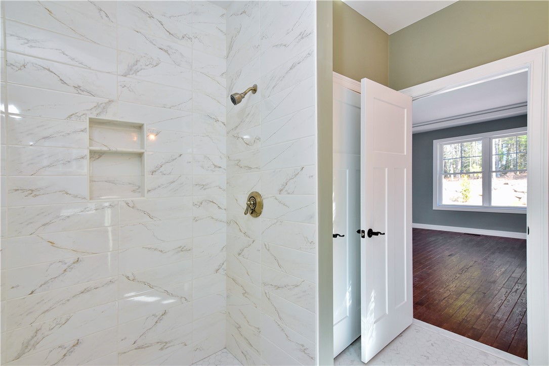 27 Sunset Lk Circle Coventry, RI 02816 - Photo 20 of 31