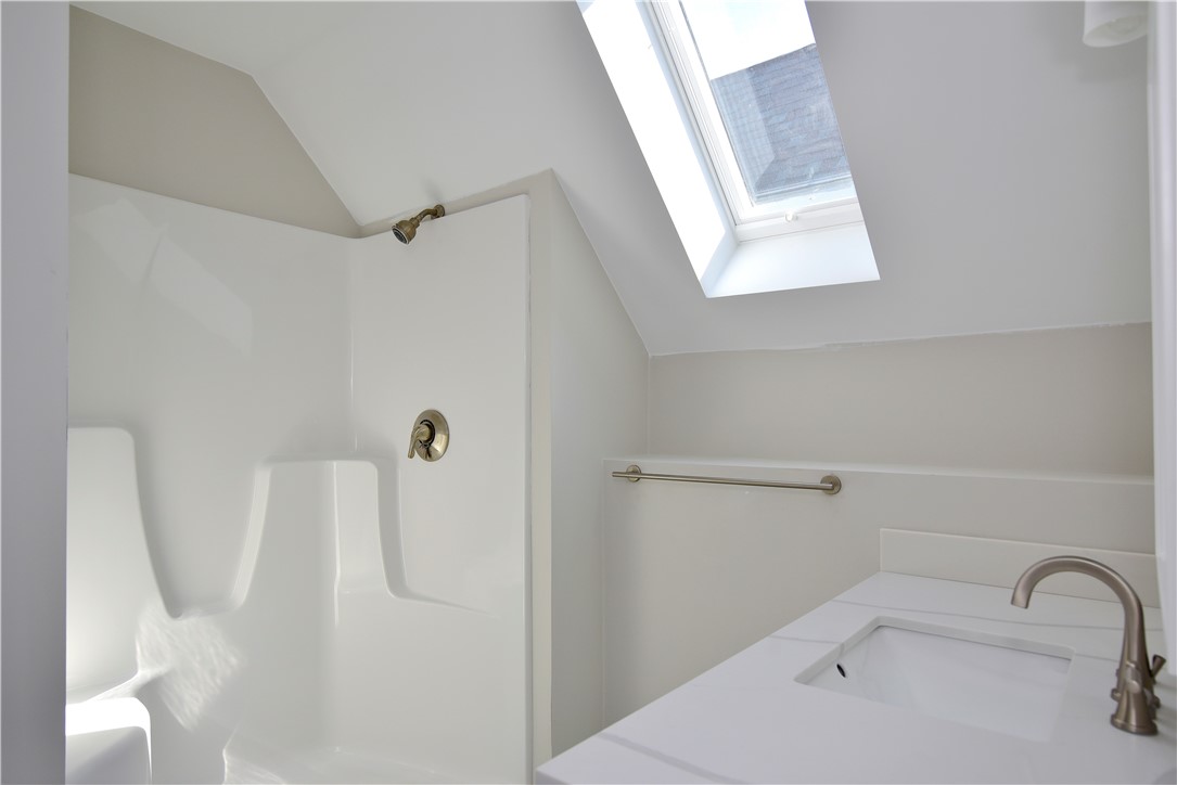 27 Sunset Lk Circle Coventry, RI 02816 - Photo 27 of 31 upstairs extra bath