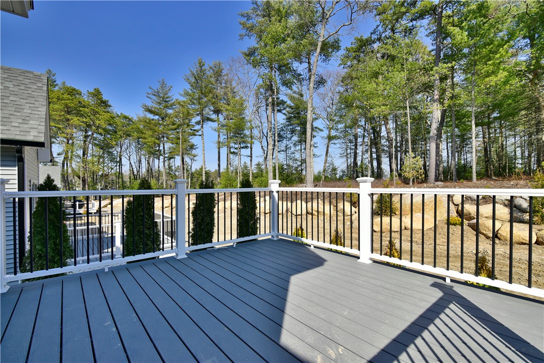 27 Sunset Lk Circle Coventry, RI 02816 - Photo 30 of 31