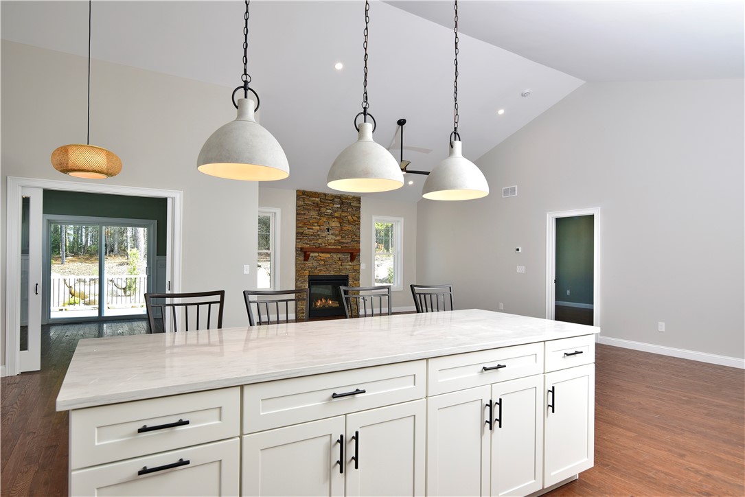 27 Sunset Lk Circle Coventry, RI 02816 - Photo 3 of 31