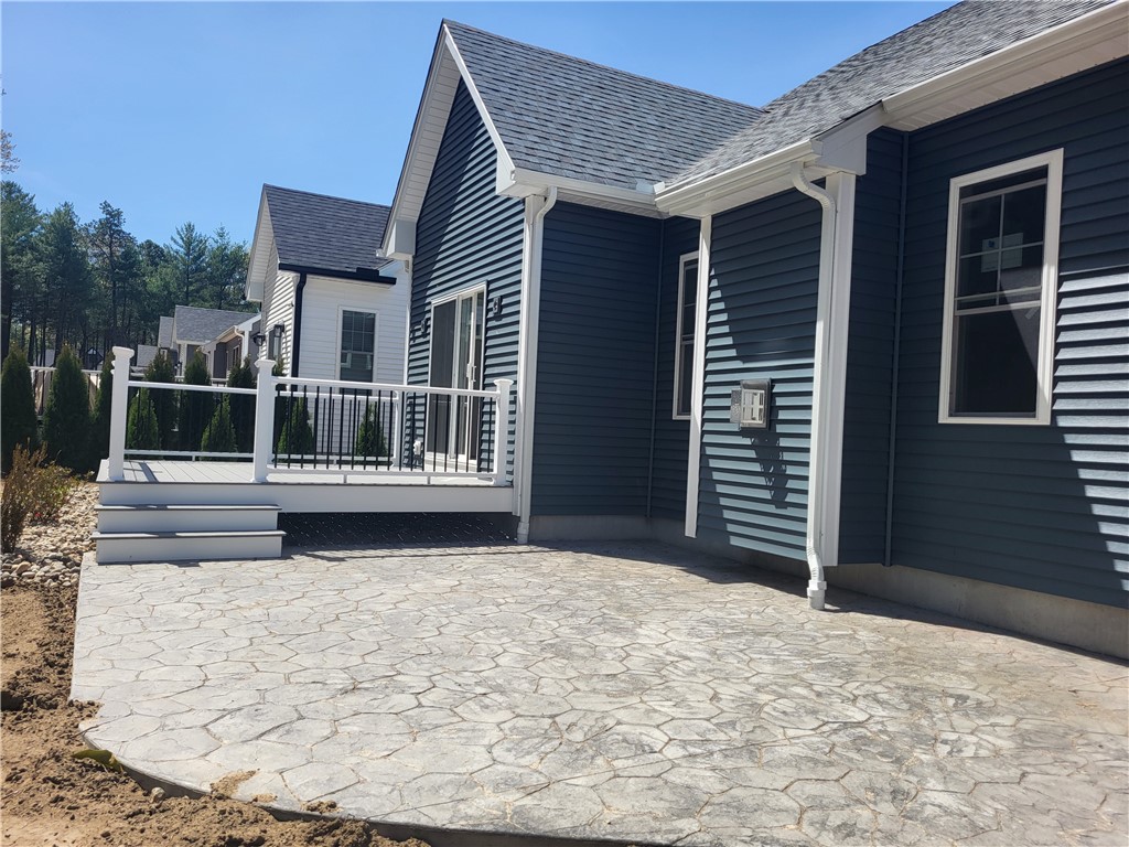 27 Sunset Lk Circle Coventry, RI 02816 - Photo 31 of 31