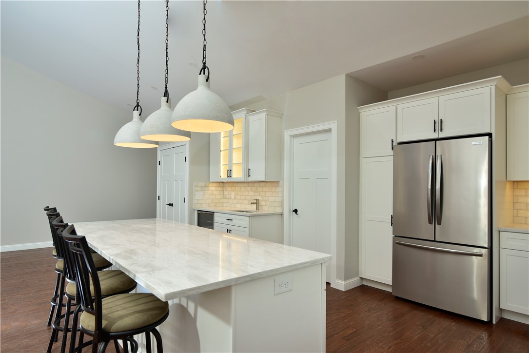 27 Sunset Lk Circle Coventry, RI 02816 - Photo 10 of 31