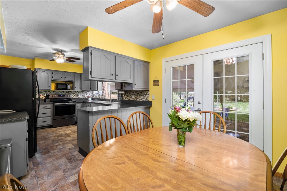 8510 Murray Ridge Road Elyria, OH 44035 - Photo 21 of 49