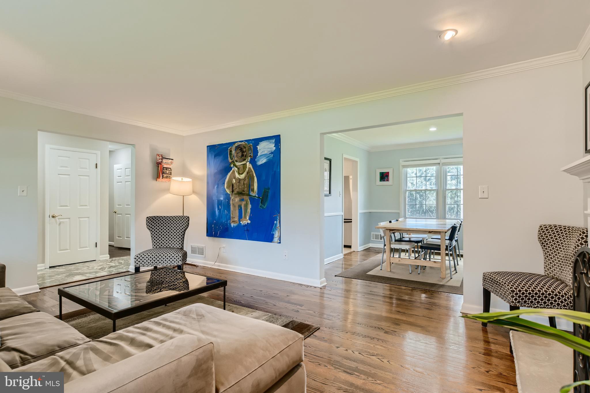 213 Medbury Road Lutherville-Timonium, MD 21093 - Photo 6 of 28 Gallery Image 6