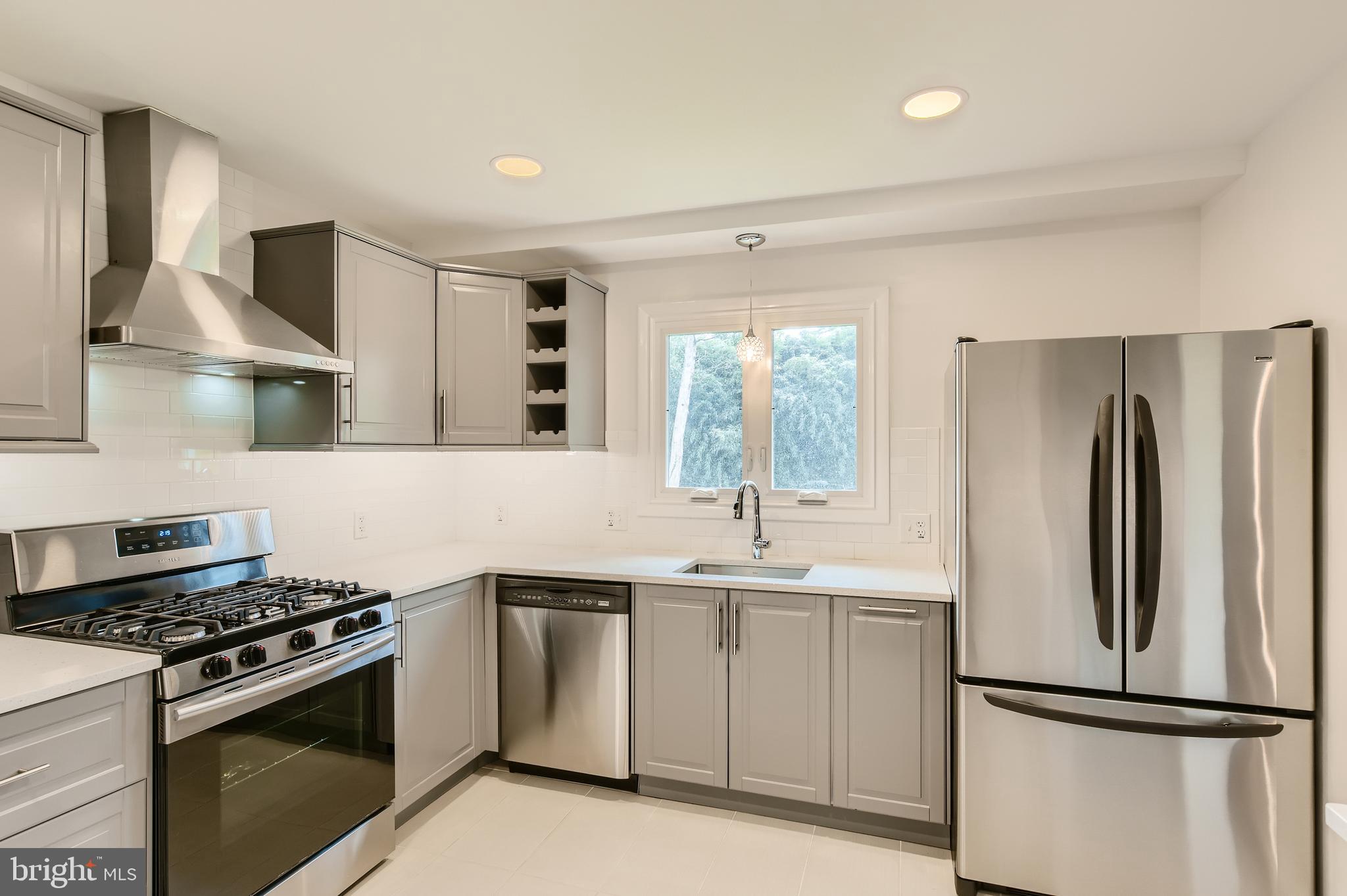 213 Medbury Road Lutherville-Timonium, MD 21093 - Photo 10 of 28 Gallery Image 10
