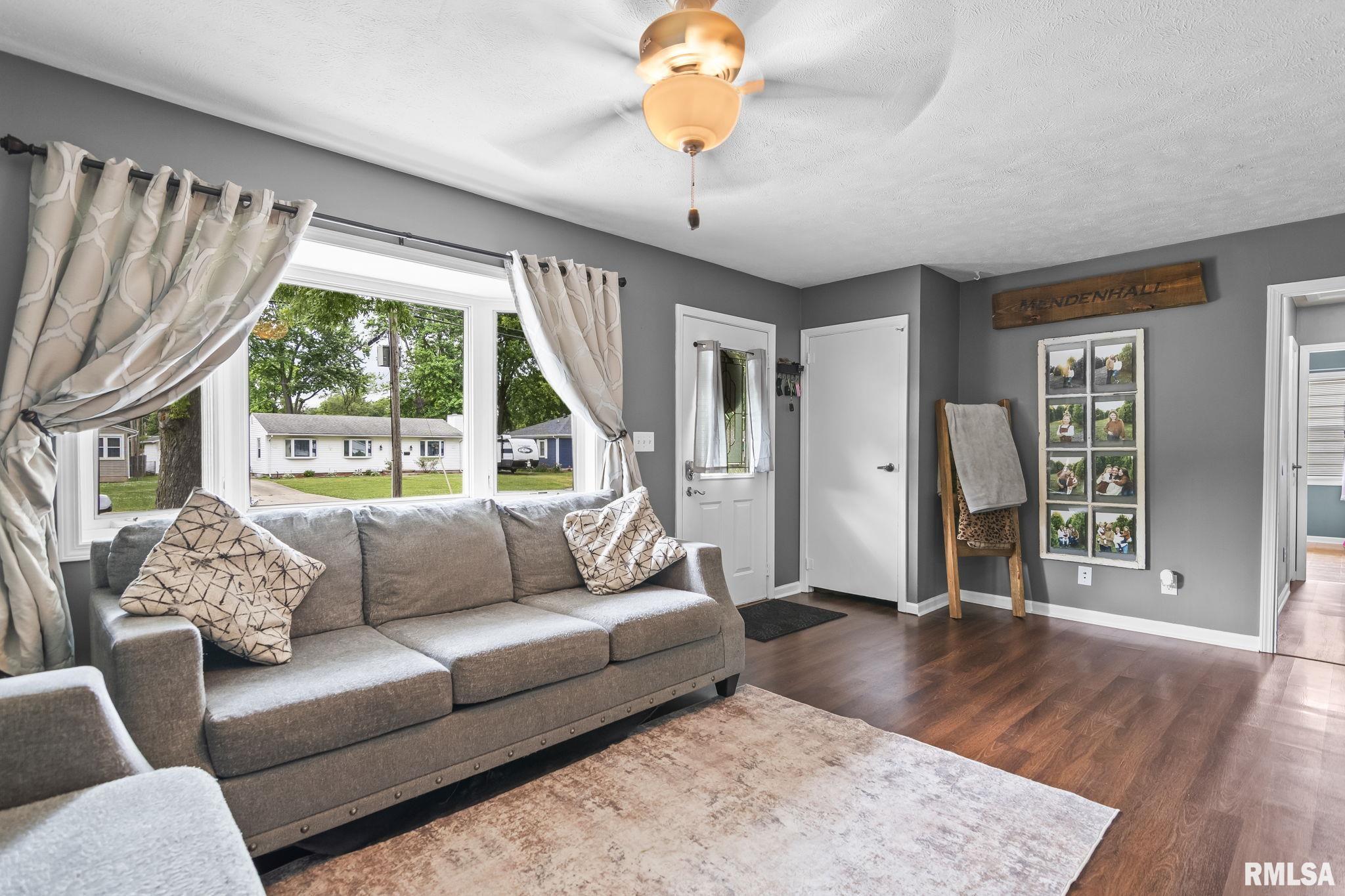 446 West Lake Shore Drive Springfield, IL 62703 - Photo 6 of 30