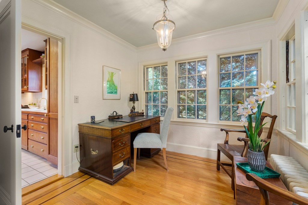 260 Moss Hill Road Boston, MA 02130 - Photo 12 of 42 Gallery Image 12
