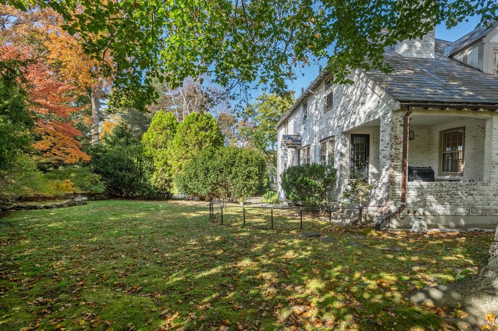 260 Moss Hill Road Boston, MA 02130 - Photo 35 of 42 Gallery Image 35