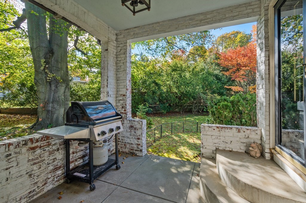 260 Moss Hill Road Boston, MA 02130 - Photo 37 of 42 Gallery Image 37