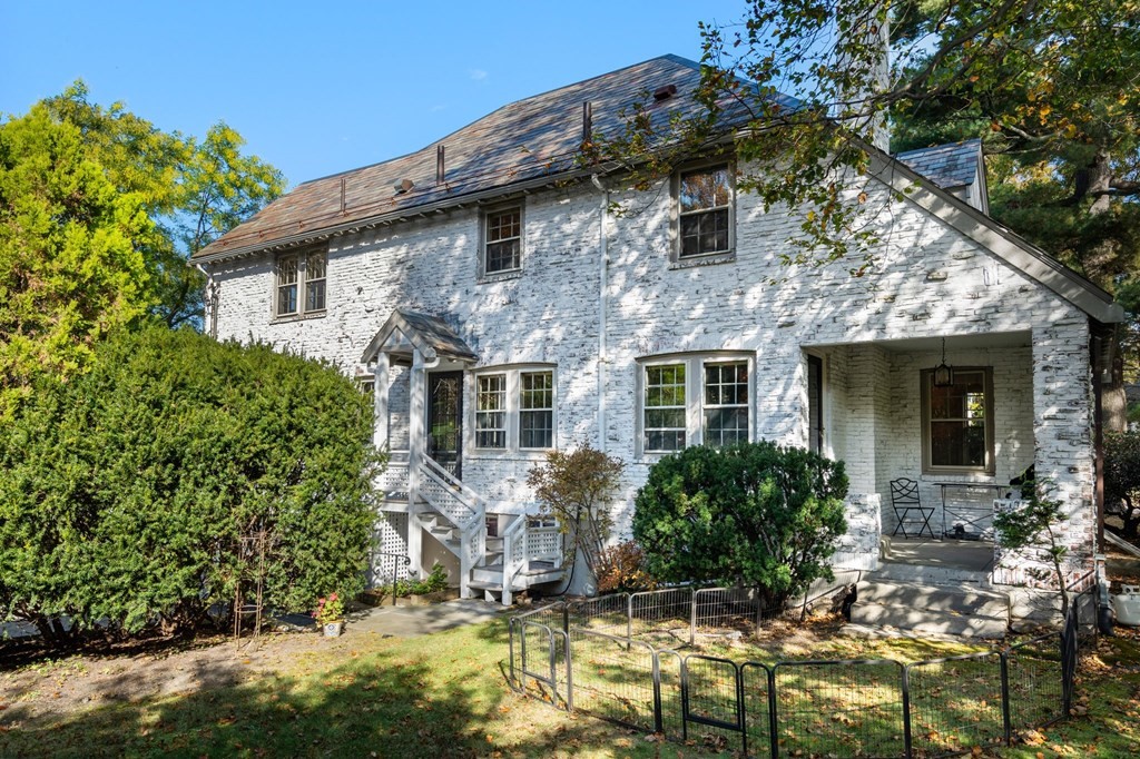 260 Moss Hill Road Boston, MA 02130 - Photo 39 of 42 Gallery Image 39