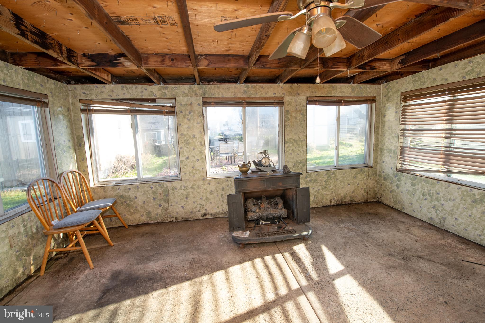 38 MacIntosh Road Levittown, PA 19056 - Photo 19 of 23 Gallery Image 19