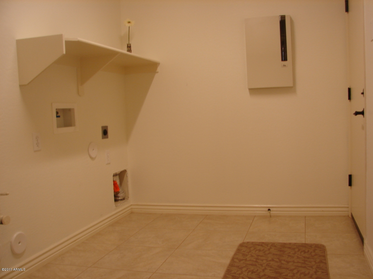 17563 West Verdin Road Goodyear, AZ 85338 - Photo 26 of 40 Huge laundry room