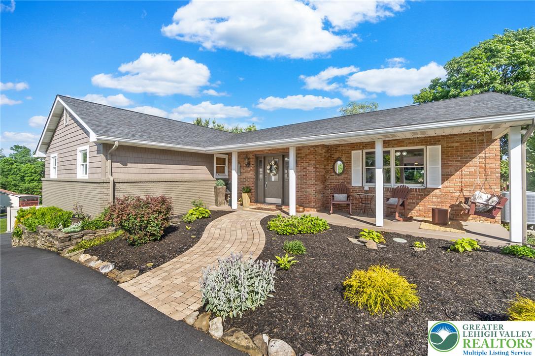 540 Briar Road Pen Argyl, PA 18072 - Photo 5 of 66