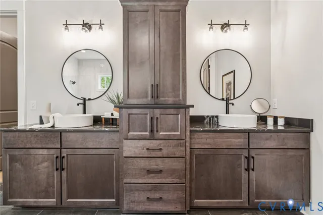 $863,400 | 4900 Donner Court, Quinton, VA 23141