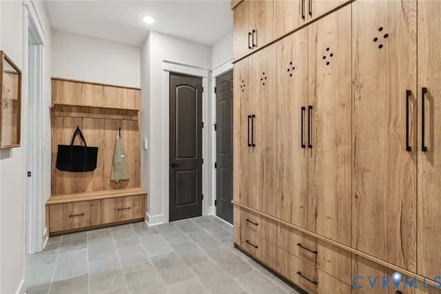 $863,400 | 4900 Donner Court, Quinton, VA 23141