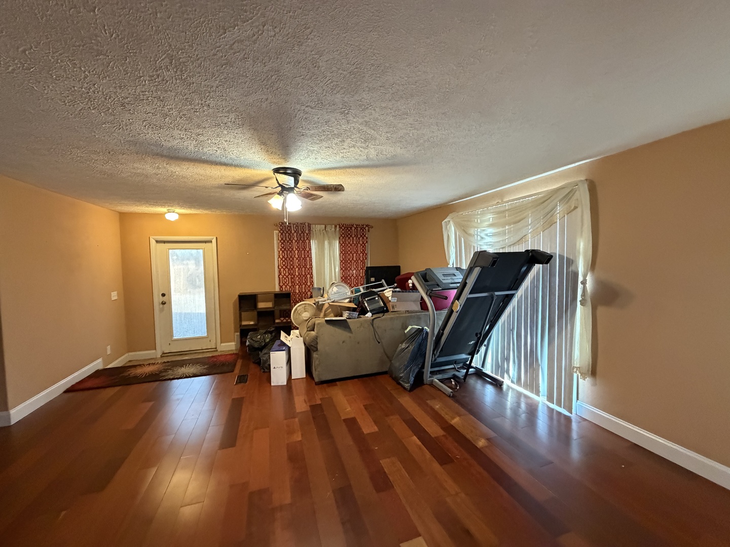 2813 Strawberry Road Metropolis, IL 62960 - Photo 7 of 19