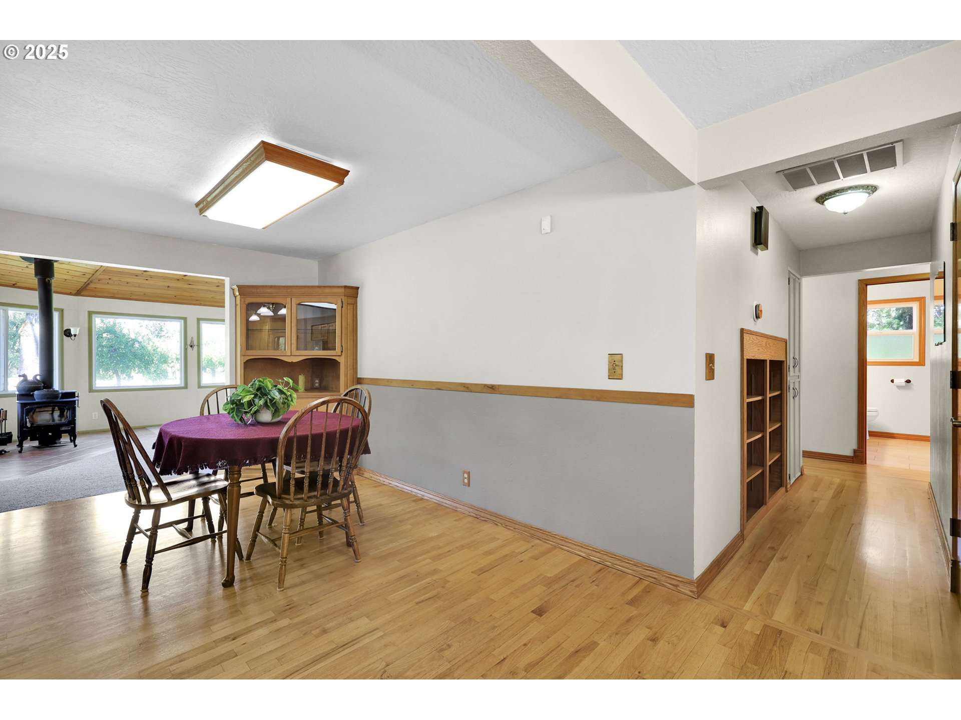 88885 Conrad Road Veneta, OR 97487 - Photo 11 of 47 Kitchen