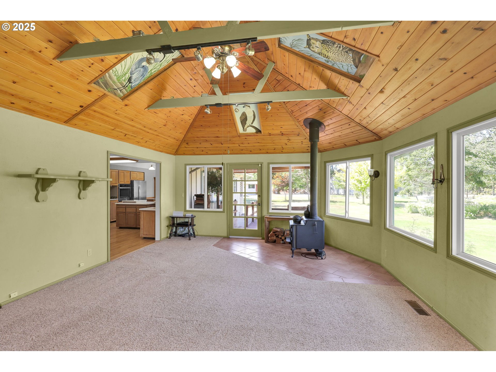 88885 Conrad Road Veneta, OR 97487 - Photo 26 of 47 Swimming Pool