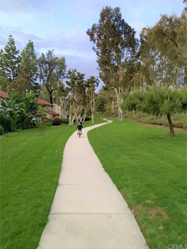 26606 La Roda Mission Viejo, CA 92691 - Photo 39 of 42