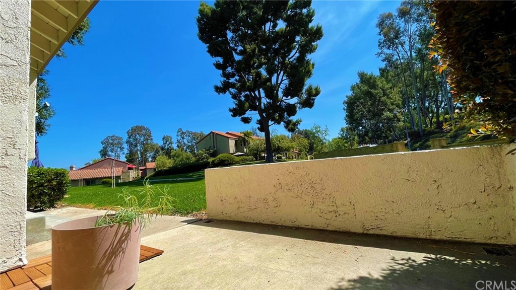 26606 La Roda Mission Viejo, CA 92691 - Photo 6 of 42