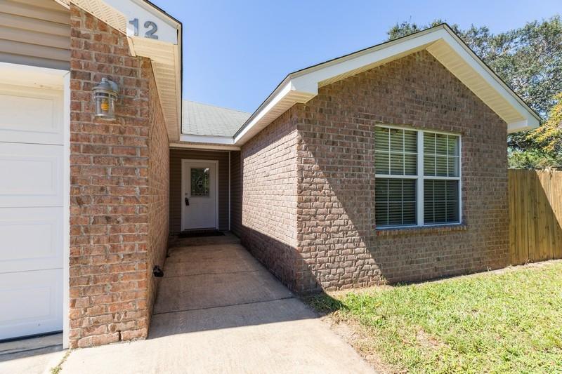 12 Snook Road Mary Esther, FL 32569 - Photo 4 of 35 Gallery Image 4