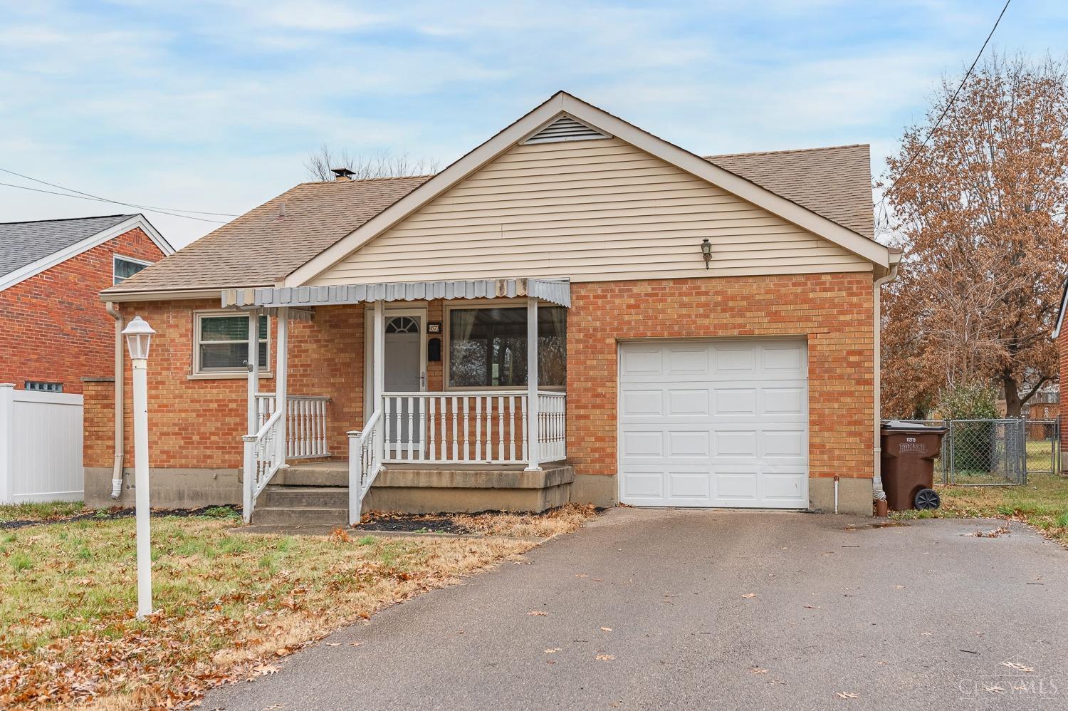 4572 Hunt Road Blue Ash, OH 45242 - Photo 2 of 35