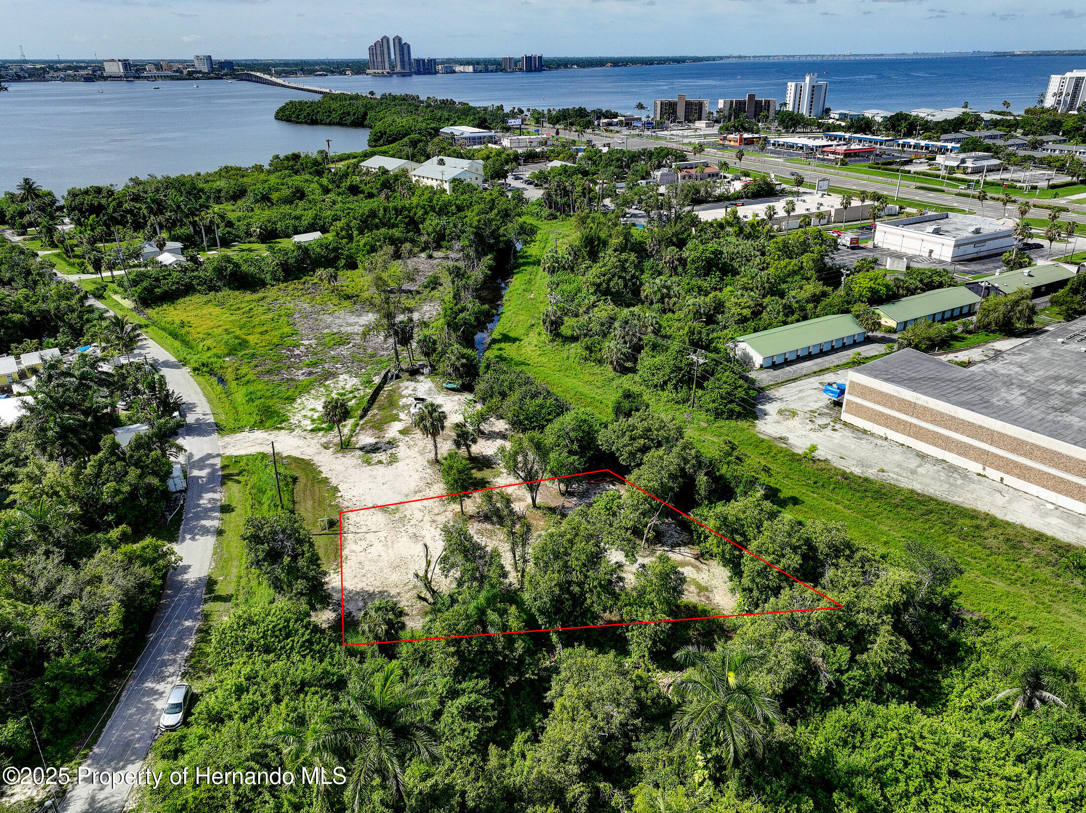 1113 River Road North Fort Myers, FL 33903 - Photo 6 of 10