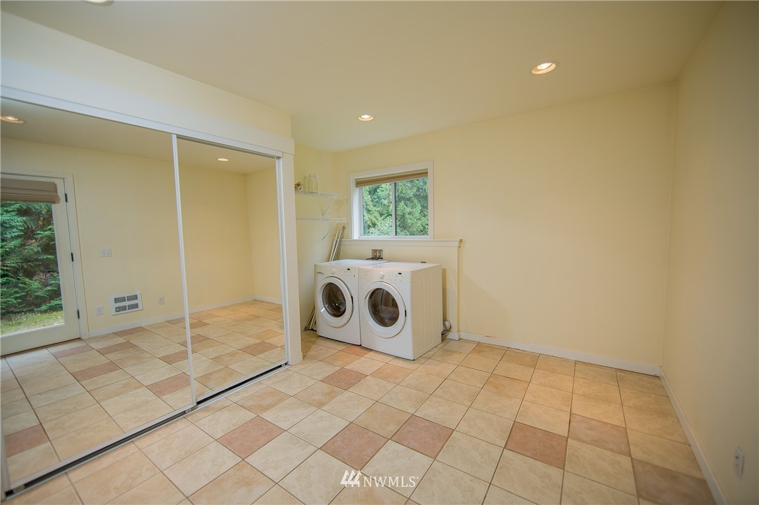 5630 Sand Road Bellingham, WA 98226 - Photo 6 of 18