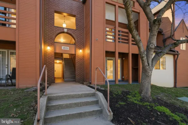 $220,000 | 4922 Columbia Road, Unit 4, Columbia, MD 21044
