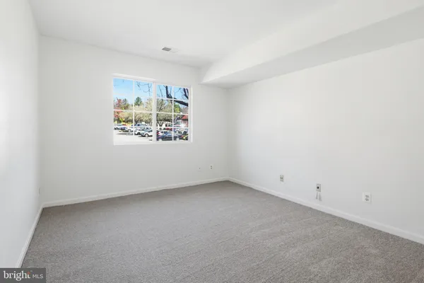 $220,000 | 4922 Columbia Road, Unit 4, Columbia, MD 21044