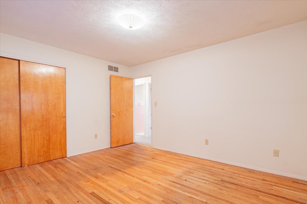 304 North Main Street McLean, IL 61754 - Photo 15 of 23