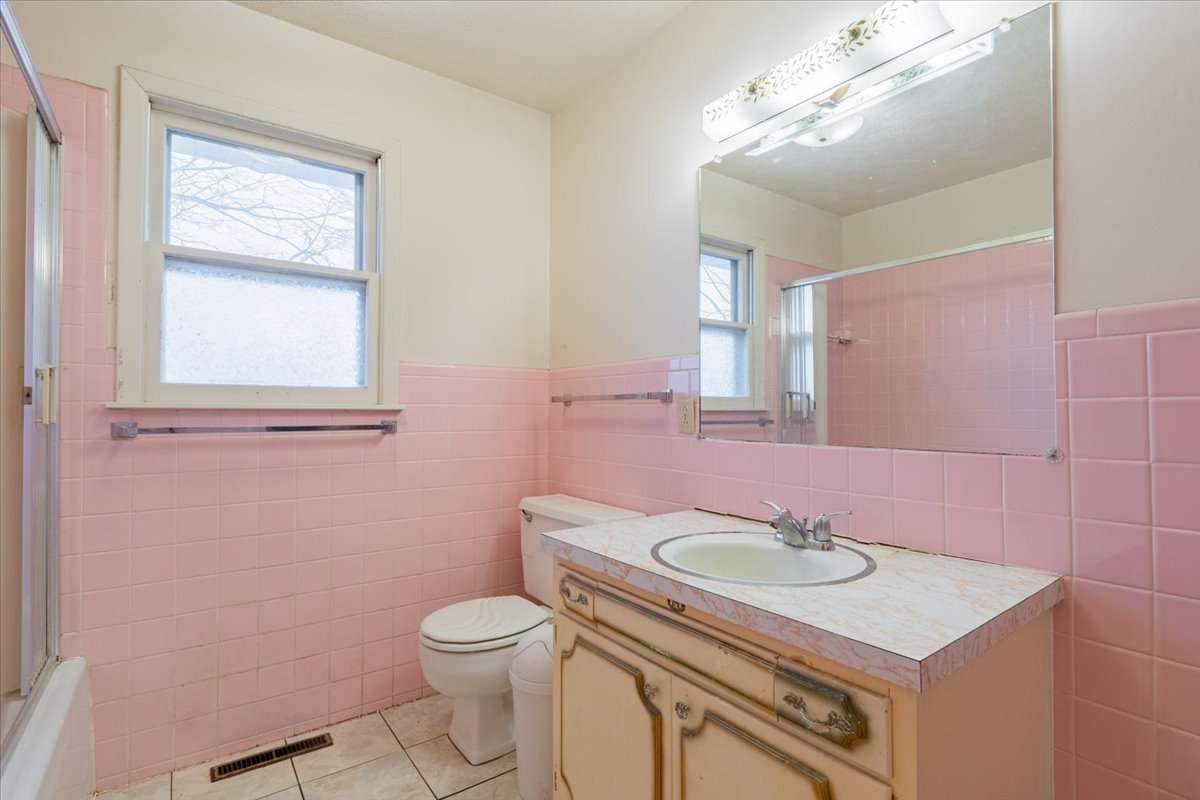 304 North Main Street McLean, IL 61754 - Photo 18 of 23