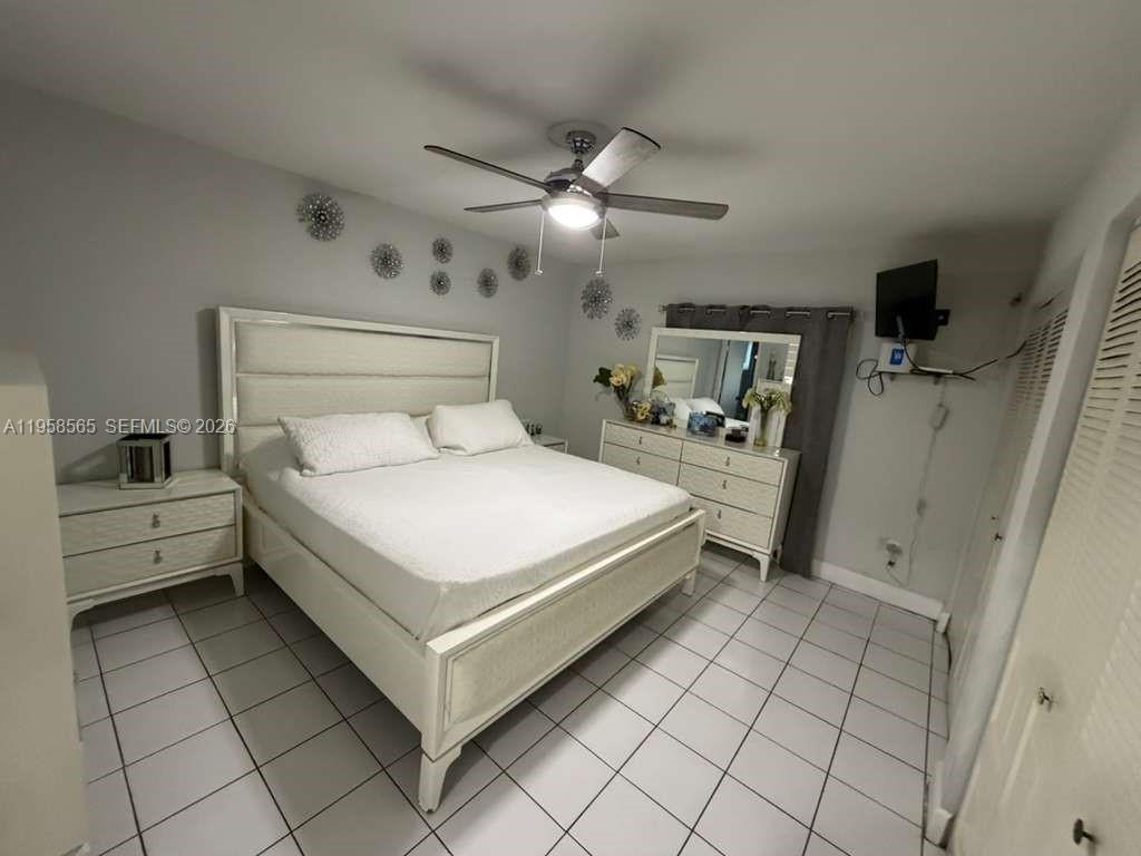 19707 Southwest 123rd Court Miami, FL 33177 - Photo 15 of 37