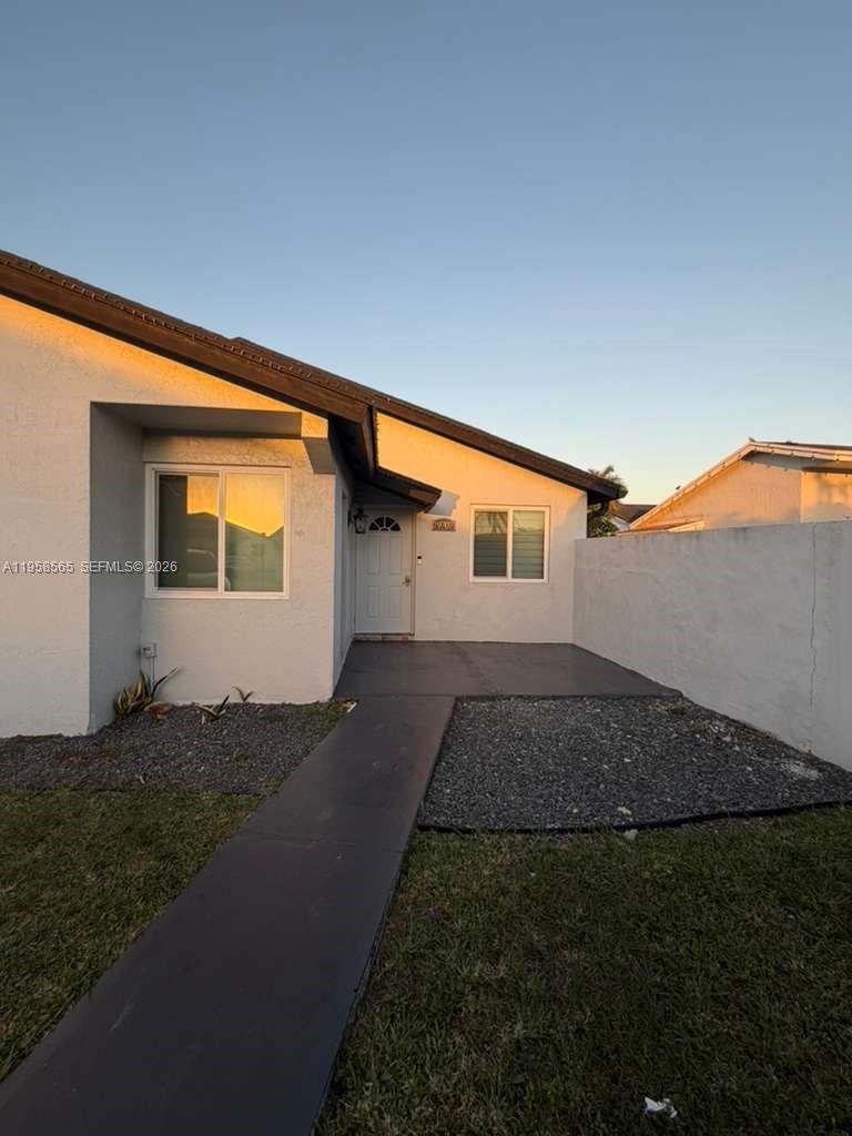 19707 Southwest 123rd Court Miami, FL 33177 - Photo 3 of 37