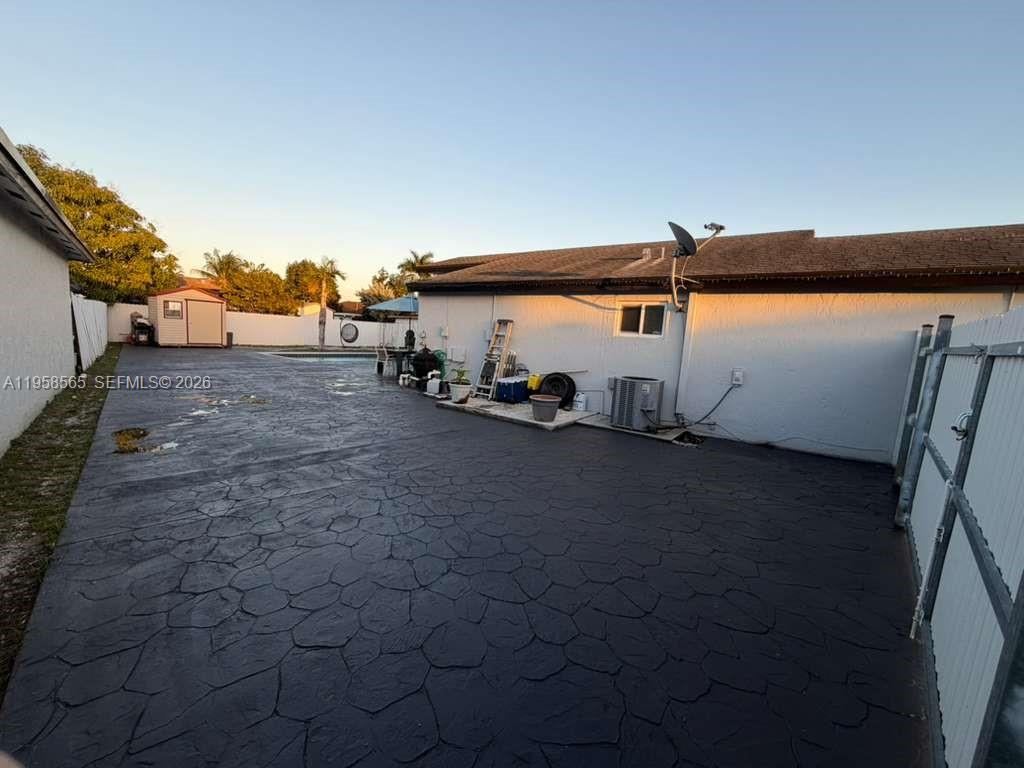 19707 Southwest 123rd Court Miami, FL 33177 - Photo 32 of 37