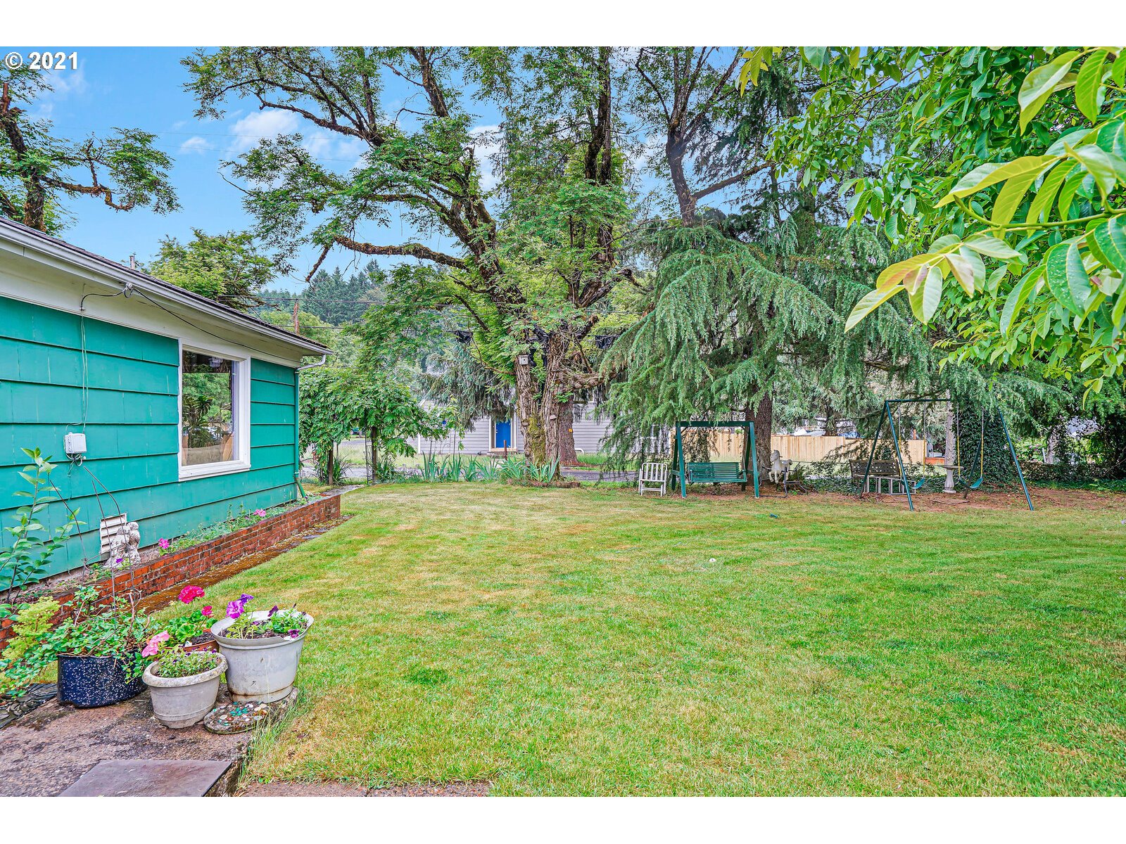 801 Mountain View Road Sweet Home, OR 97386 - Photo 23 of 25 Gallery Image 23