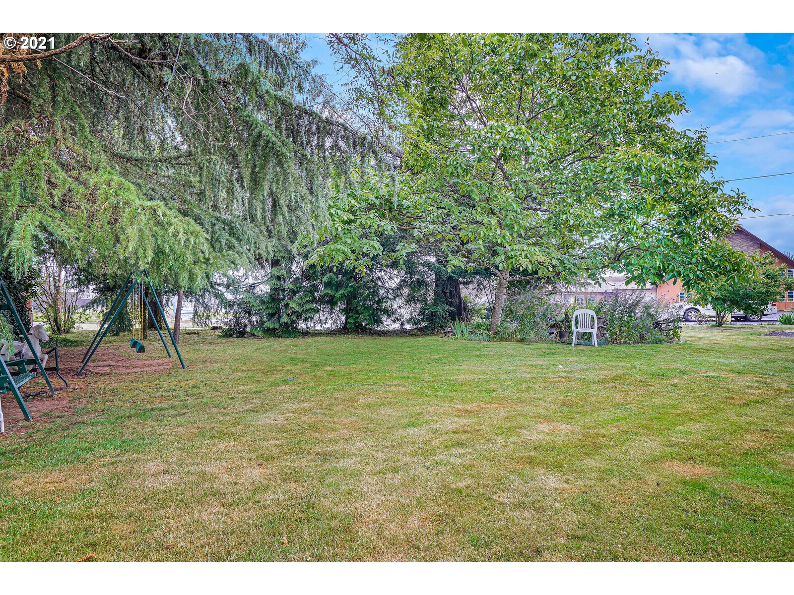 801 Mountain View Road Sweet Home, OR 97386 - Photo 24 of 25 Gallery Image 24