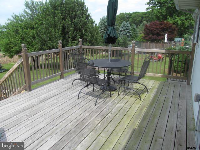 6289 Hoff Road Spring Grove, PA 17362 - Photo 13 of 27