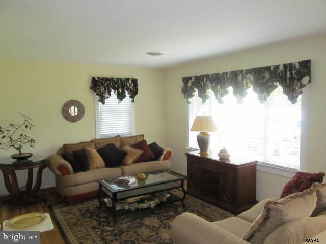 6289 Hoff Road Spring Grove, PA 17362 - Photo 14 of 27